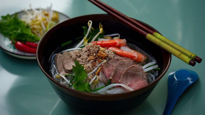 Hu Tieu Nam Vang - Nudelsuppe mit Shrimps und Schweinefleisch
