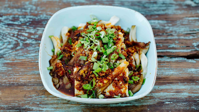 Gedämpfer Hunan Tofu Mit Austernpilzen