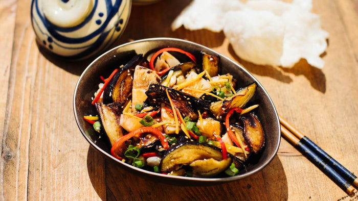 Warmer Jackfruit-Auberginen-Salat