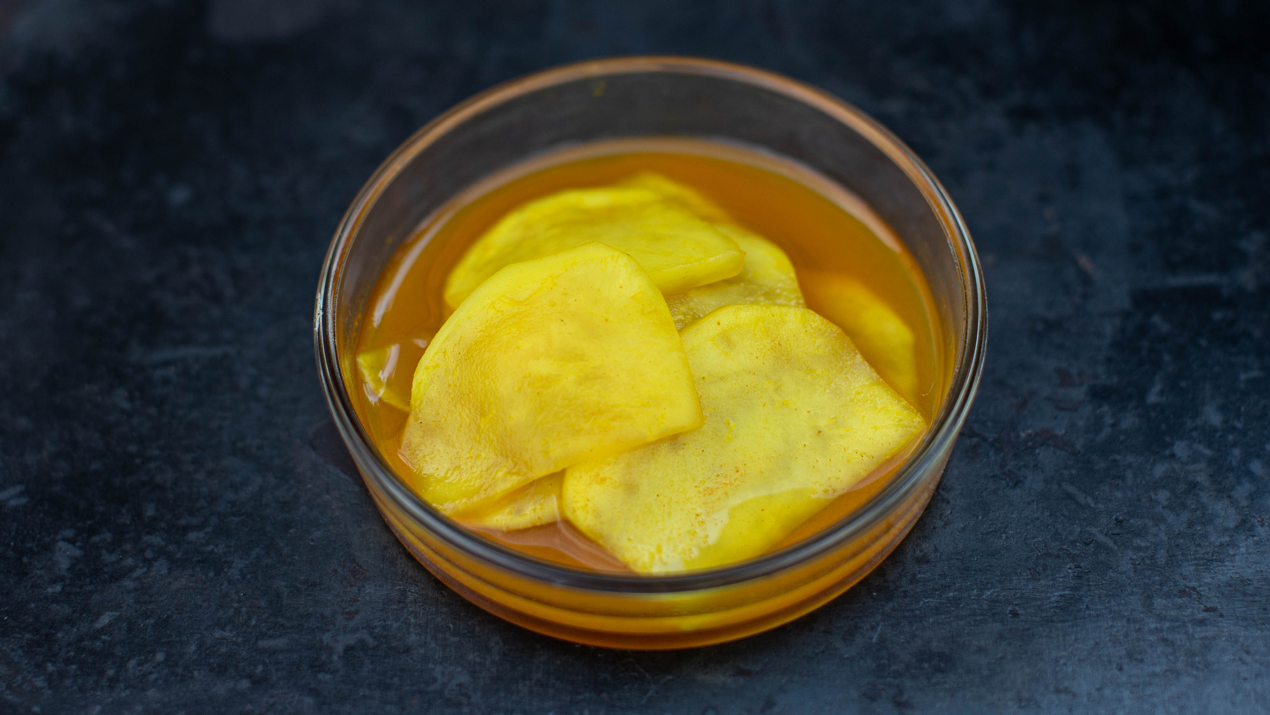 Eingelegter Daikon – Knackiges Ramen-Topping 💛