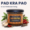 Pad Kra Pao wird mit asiastreetfood Premium Pad Kra Pao Paste und frischen Zutaten zubereitet